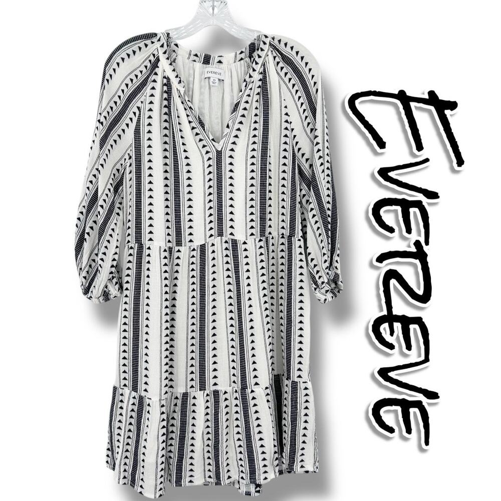Evereve Carolina Black & Ivory Aztec Stripe Tiered Mini Dress Womens Size XS